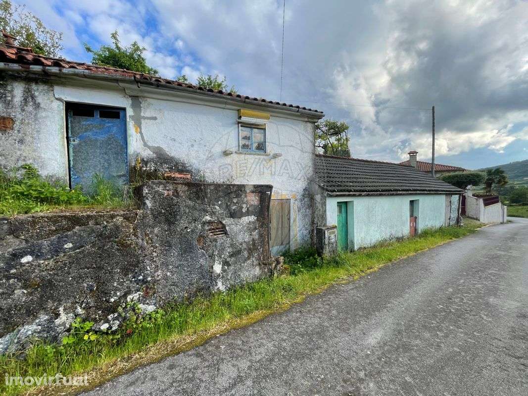 Moradia T2 para venda - Grande imagem: 2/34