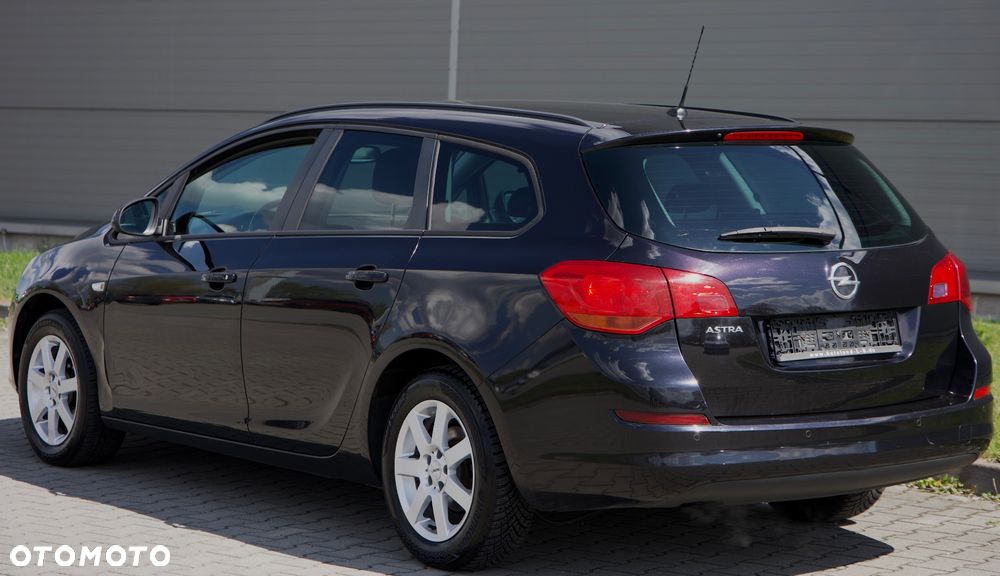 Opel Astra 1.6 Selection - 25