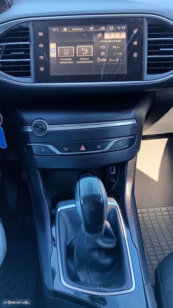 Peugeot 308 SW 1.6 BlueHDi Active - 21