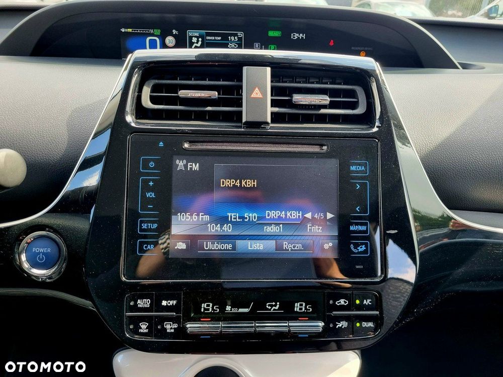 Toyota Prius 1.8 Hybrid Premium - 18