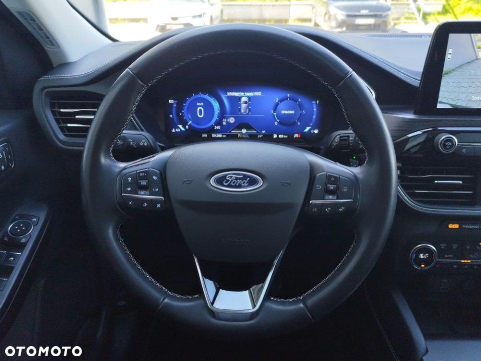 Ford Kuga - 15