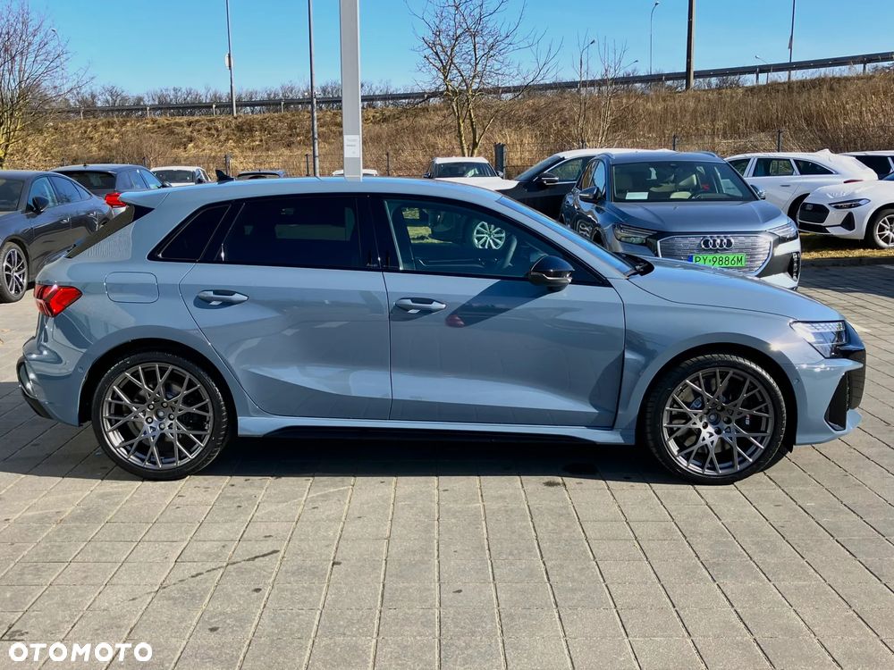 Audi RS3 Sportback - 6
