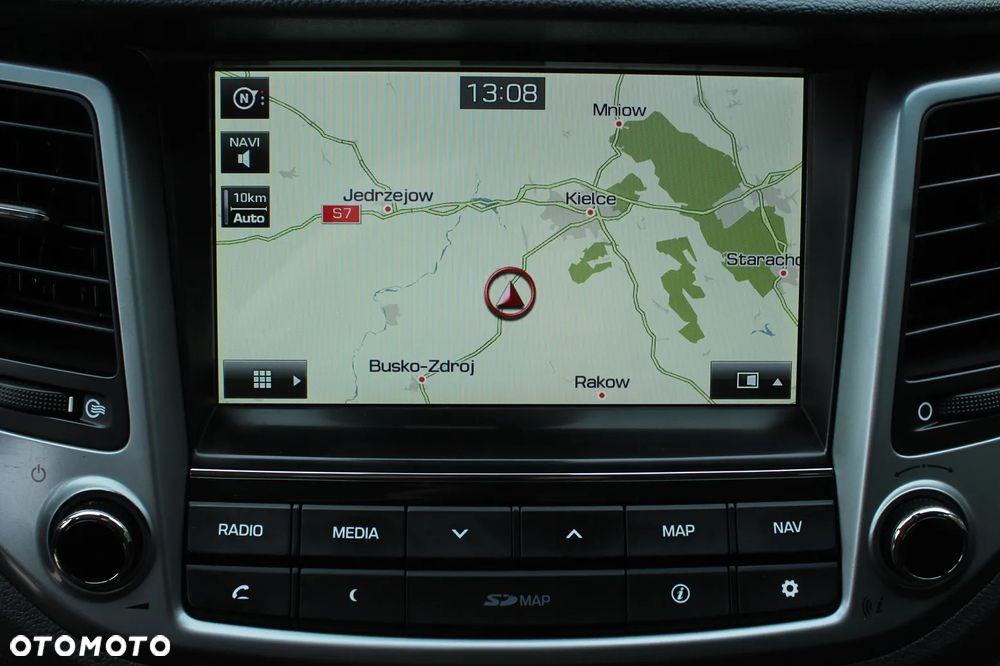 Hyundai Tucson blue 1.7 CRDi 2WD DCT Premium - 23