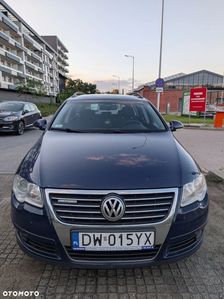 Volkswagen Passat 1.9 TDI Comfortline - 2