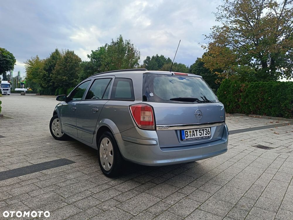 Opel Astra 1.6 Elegance Easytronic - 9