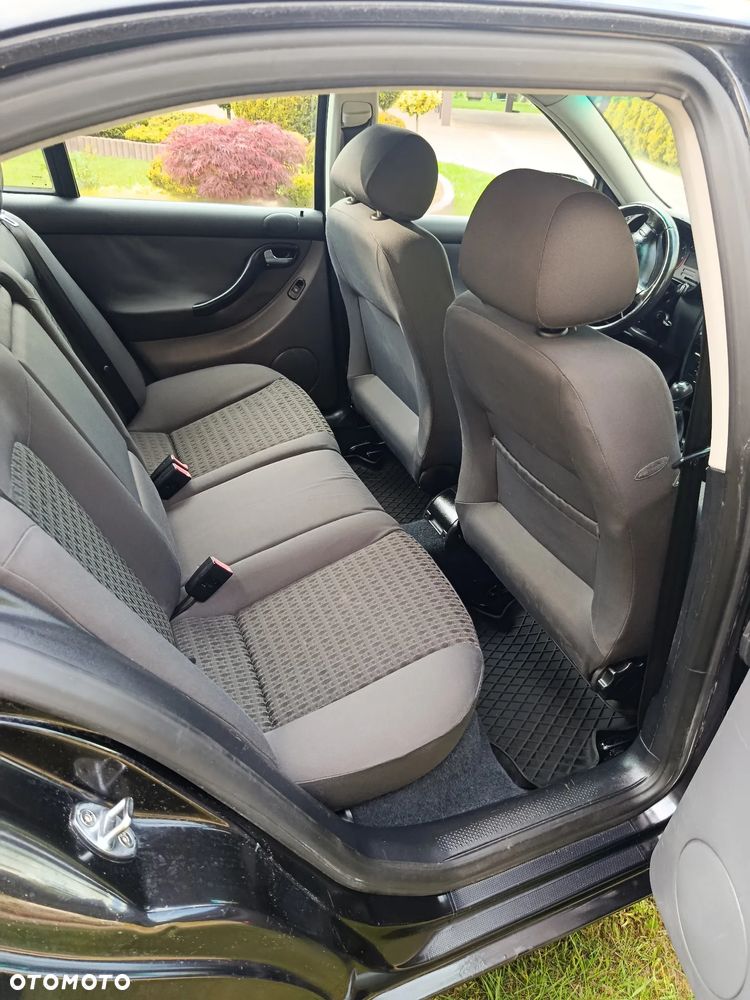 Seat Toledo 1.9 TDI Stella Emocion - 21