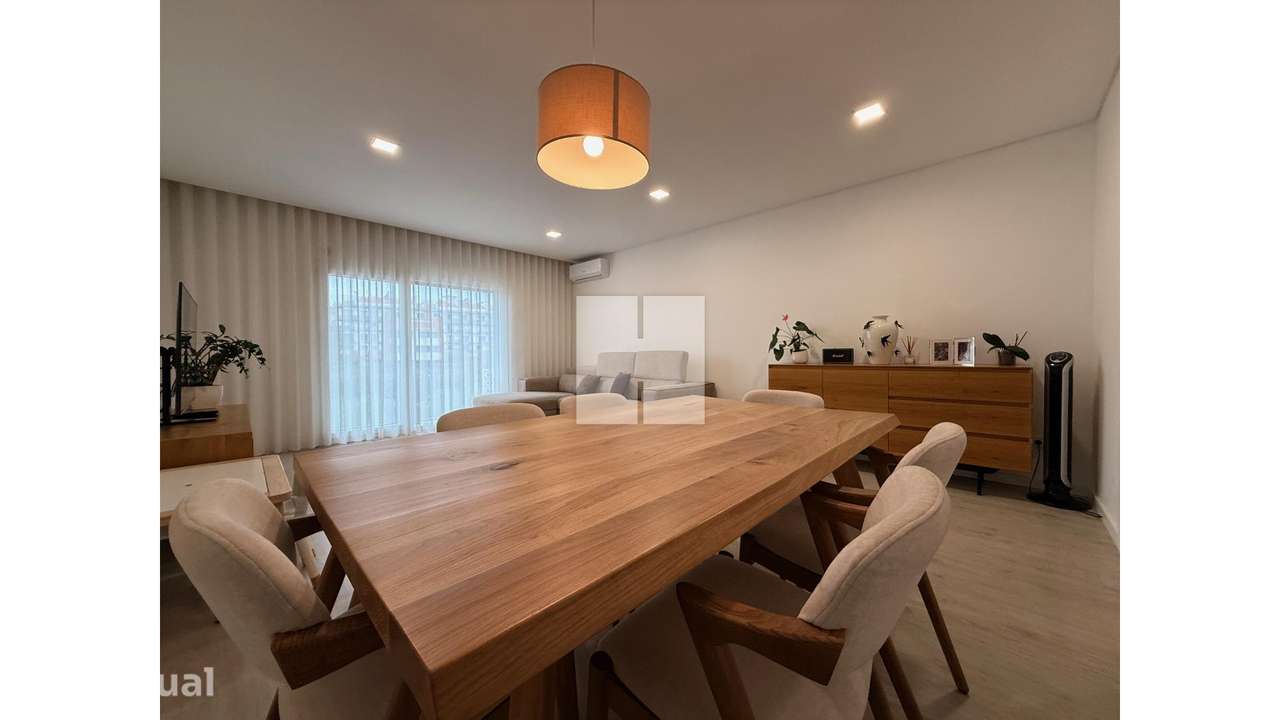 Apartamento T3 Seminovo com Garagem - Grande imagem: 5/44