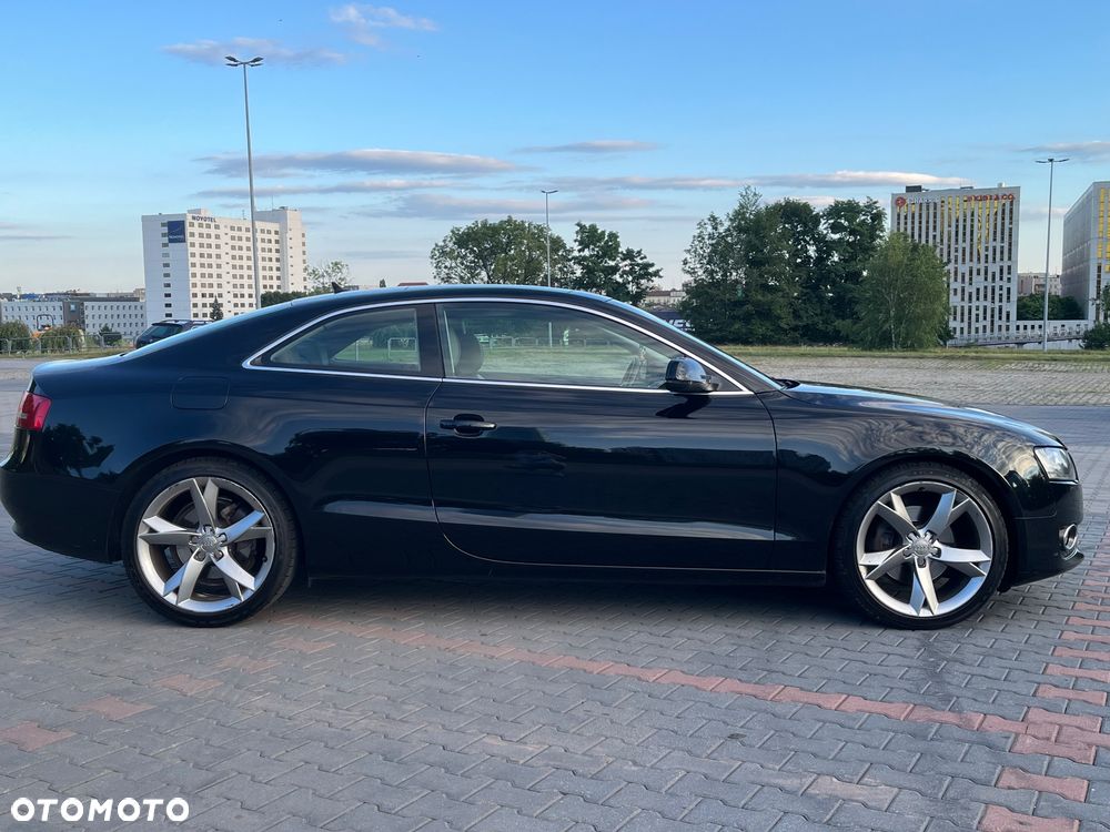 Audi A5 Coupé 2.0 TDI DPF quattro - 5