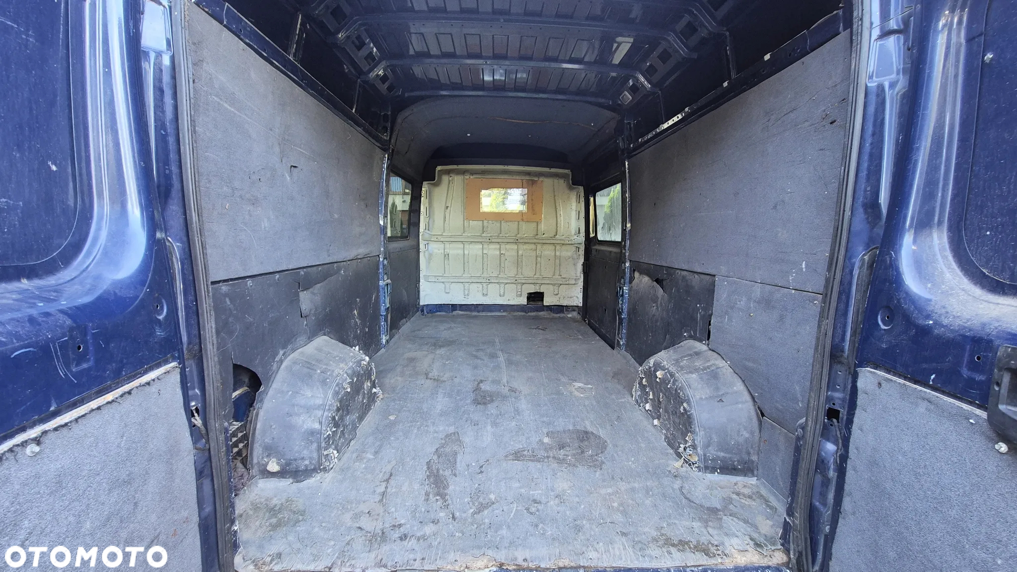 Peugeot BOXER z klimatyzacją - 16