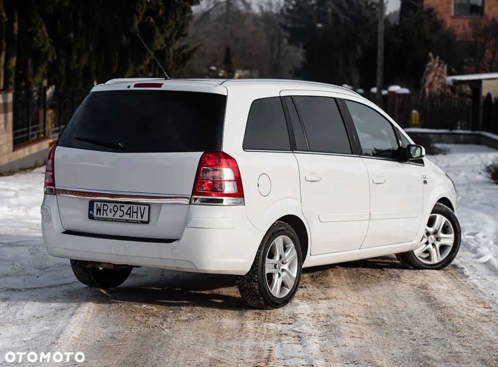 Opel Zafira - 4