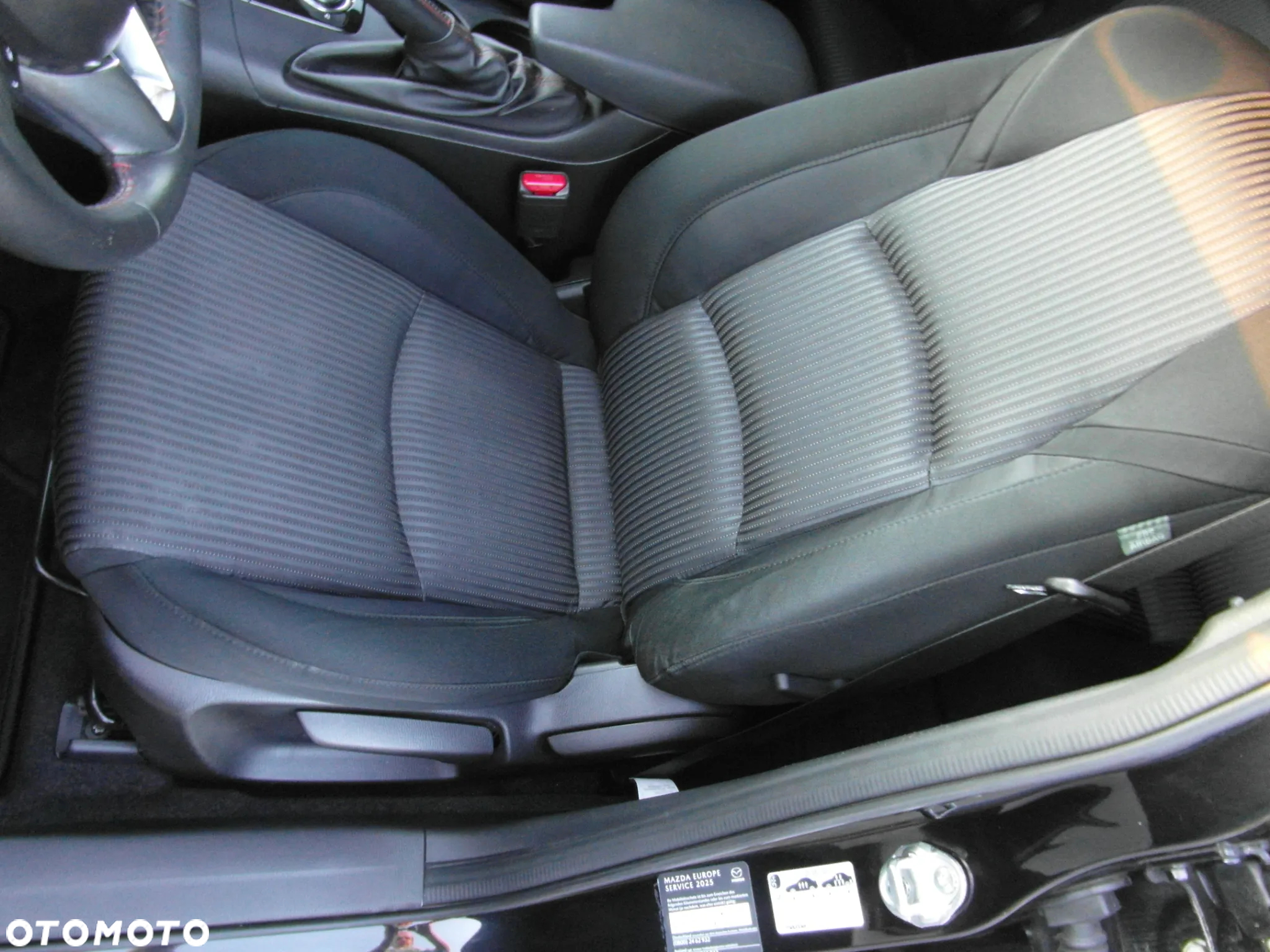 Mazda 3 SKYACTIV-G 120 Exclusive-Line - 16