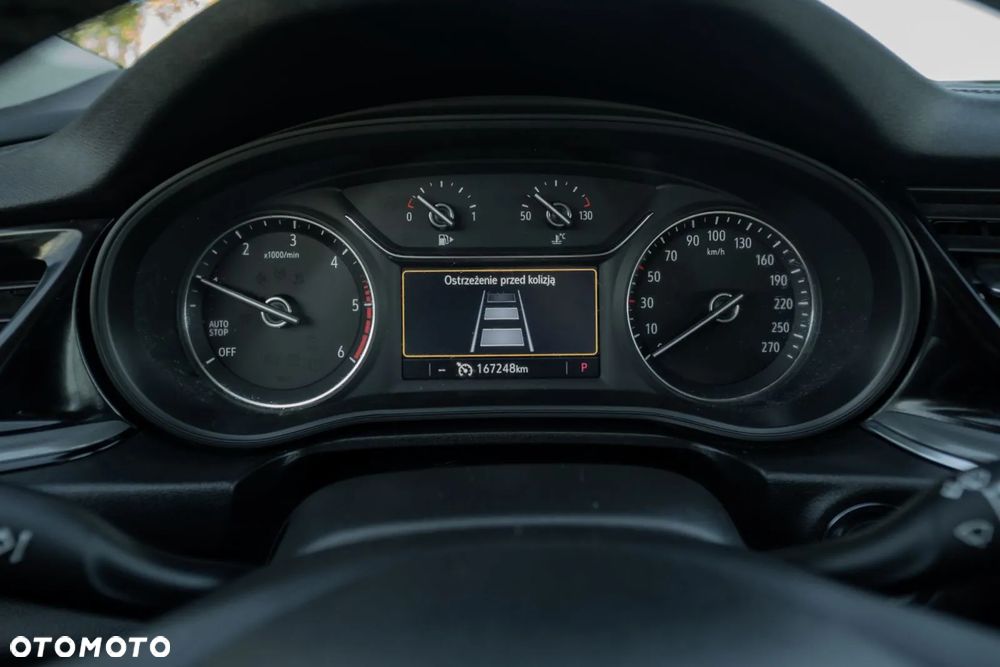 Opel Insignia 2.0 - 21