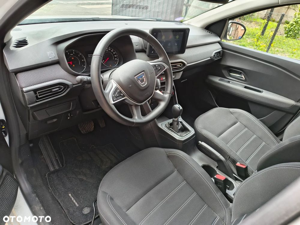 Dacia Sandero - 17