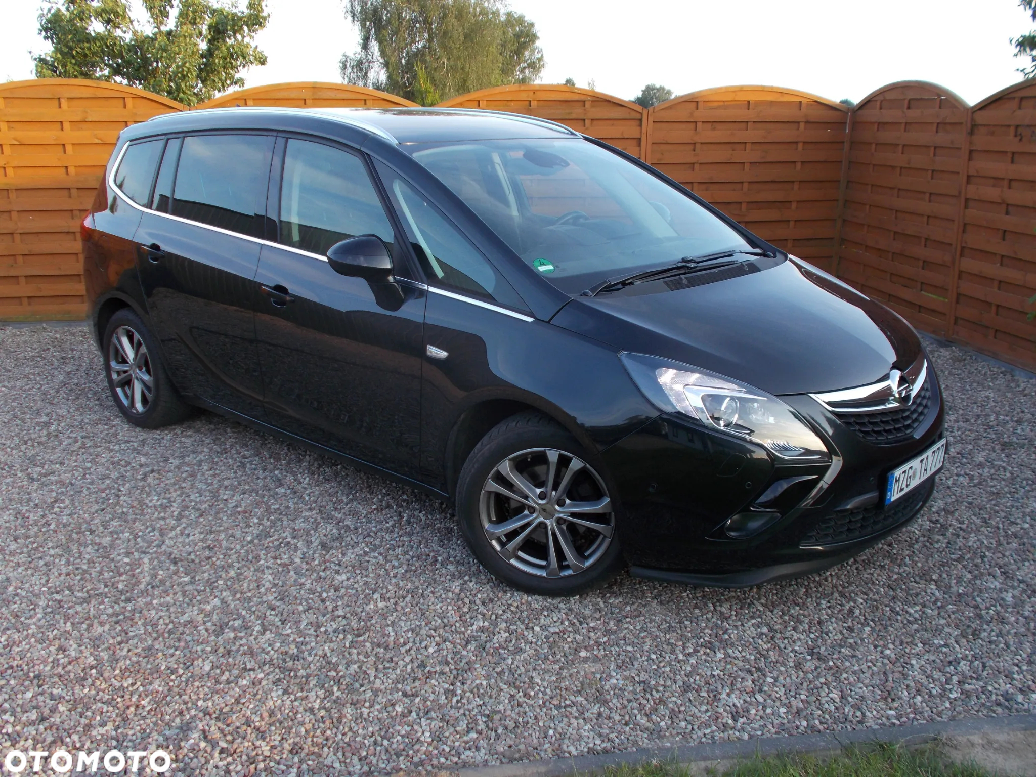 Opel Zafira 2.0 CDTI Cosmo - 2