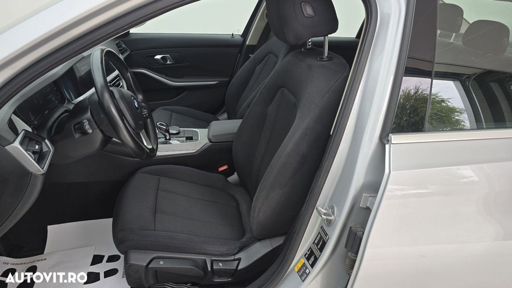 BMW Seria 3 - 12