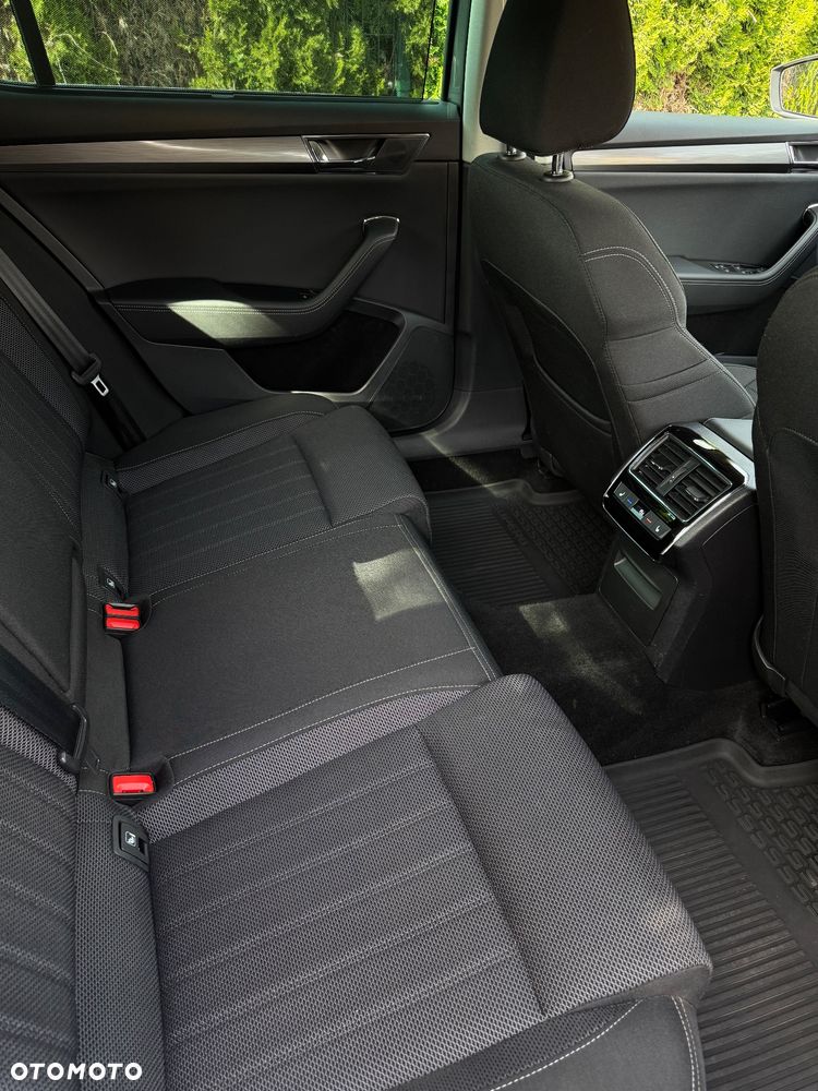 Skoda Superb - 20