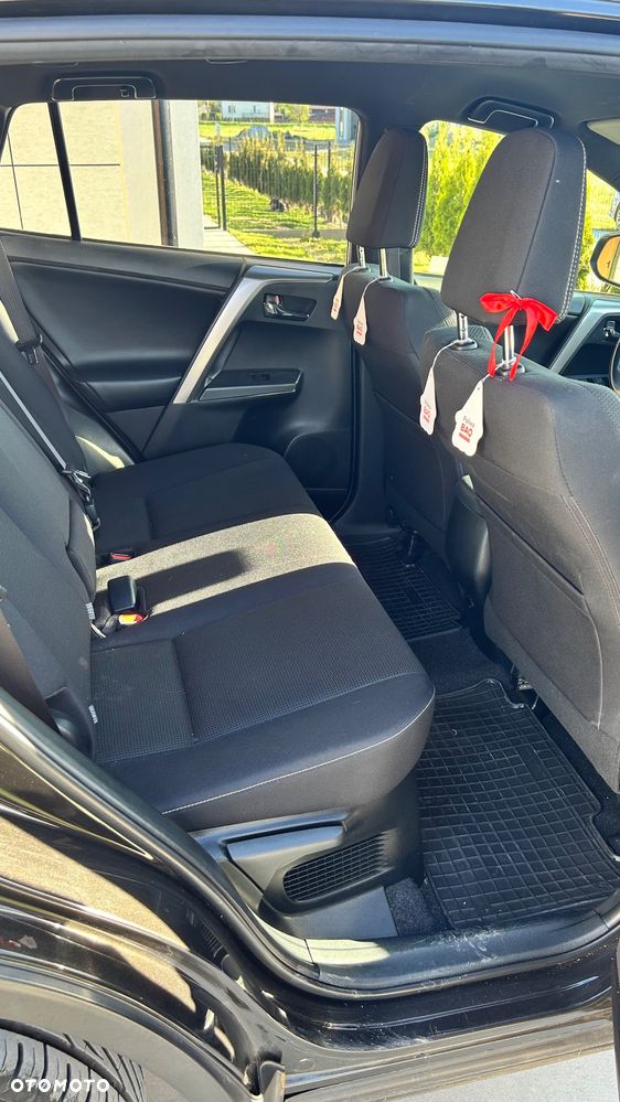 Toyota RAV4 Hybrid Premium 4x2 - 9