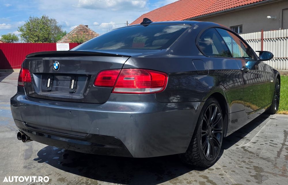 BMW Seria 3 320d DPF - 3