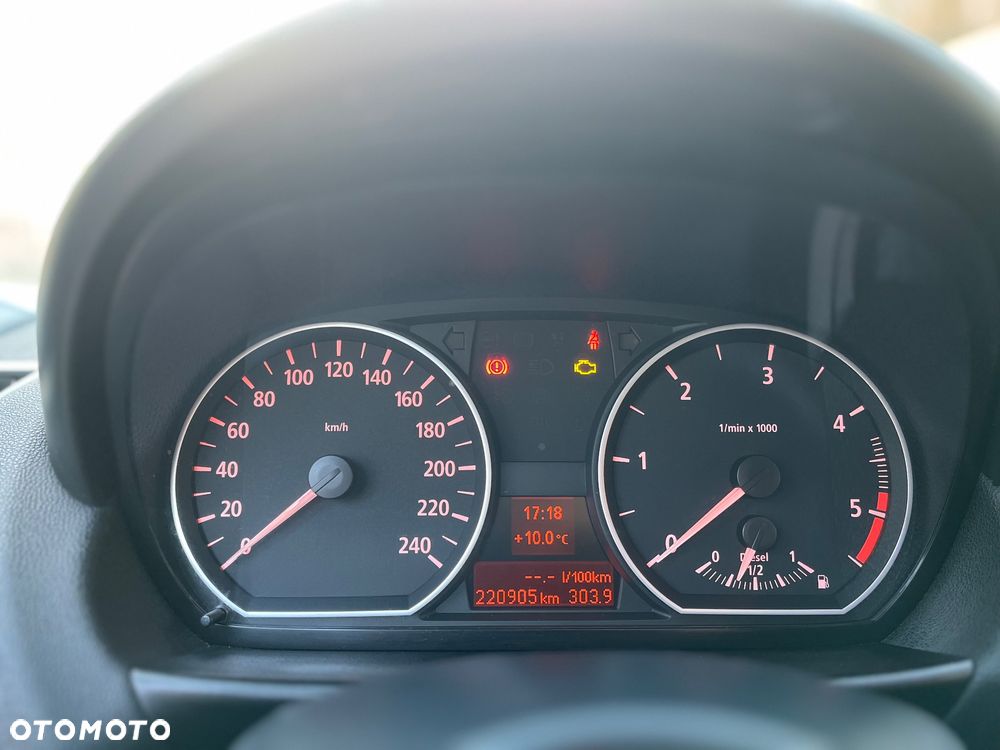 BMW Seria 1 - 26