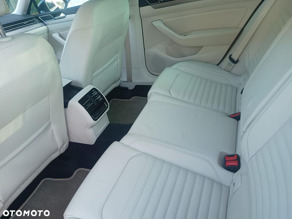 Volkswagen Passat 2.0 TDI BMT Highline DSG - 8