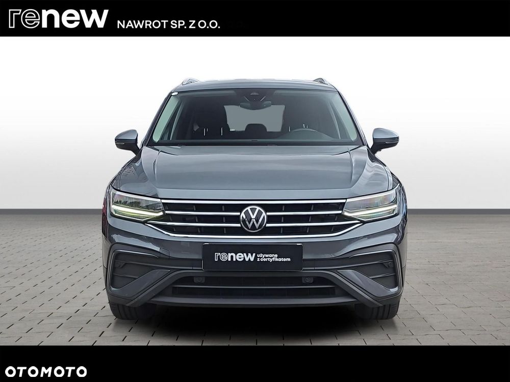 Volkswagen Tiguan - 8