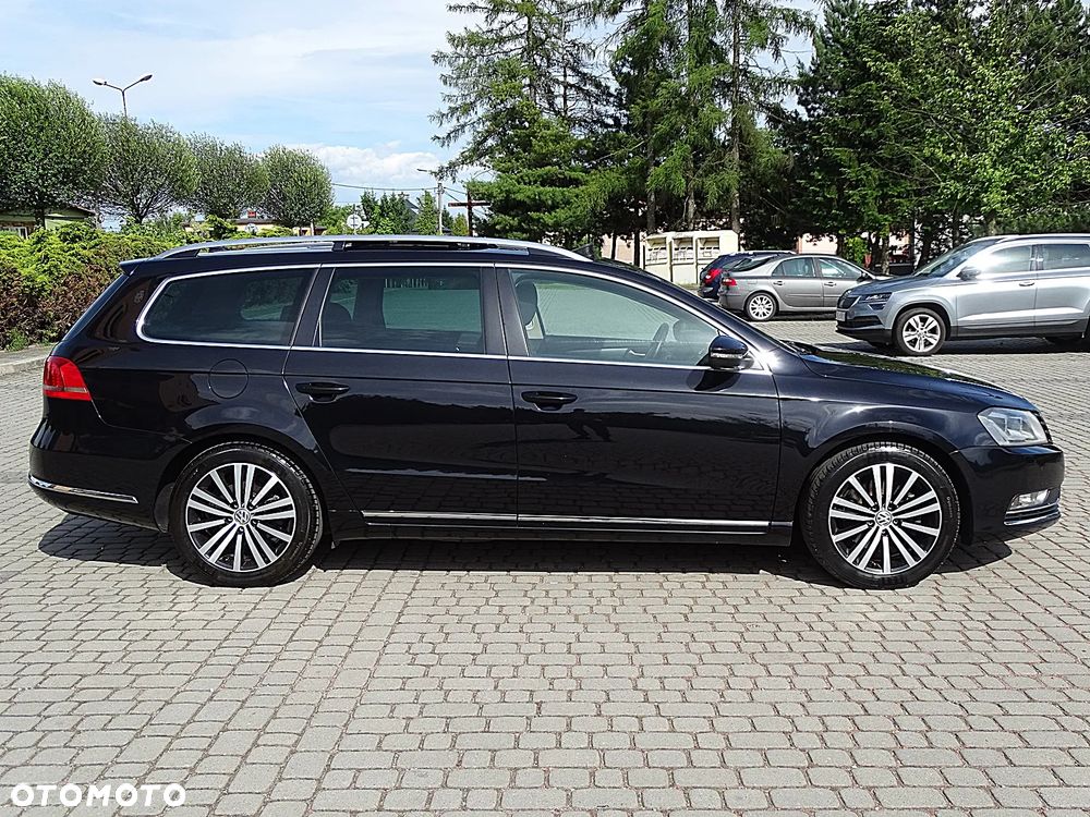 Volkswagen Passat Variant 2.0 TDI DPF Highline - 12