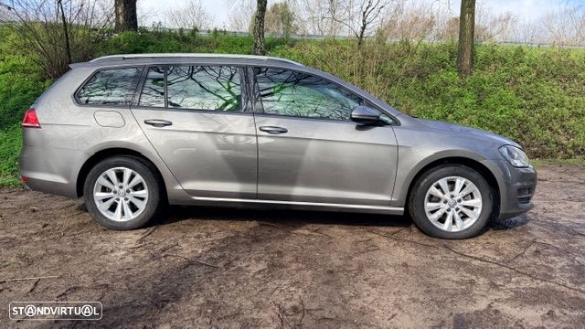 VW Golf Variant 1.6 TDi GPS Edition - 3