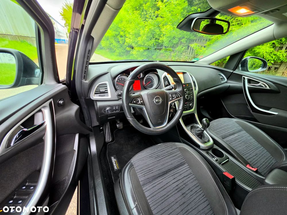 Opel Astra 1.4 Turbo Cosmo - 7