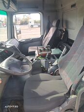 Mercedes-Benz Actros - 8