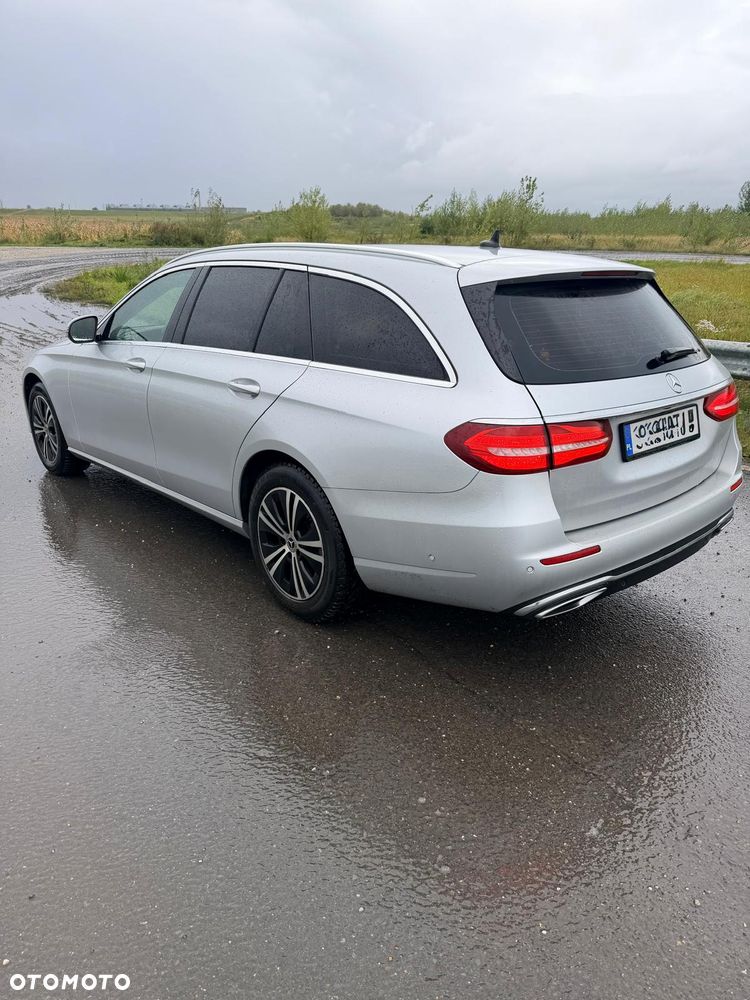 Mercedes-Benz Klasa E 220 d Avantgarde - 1