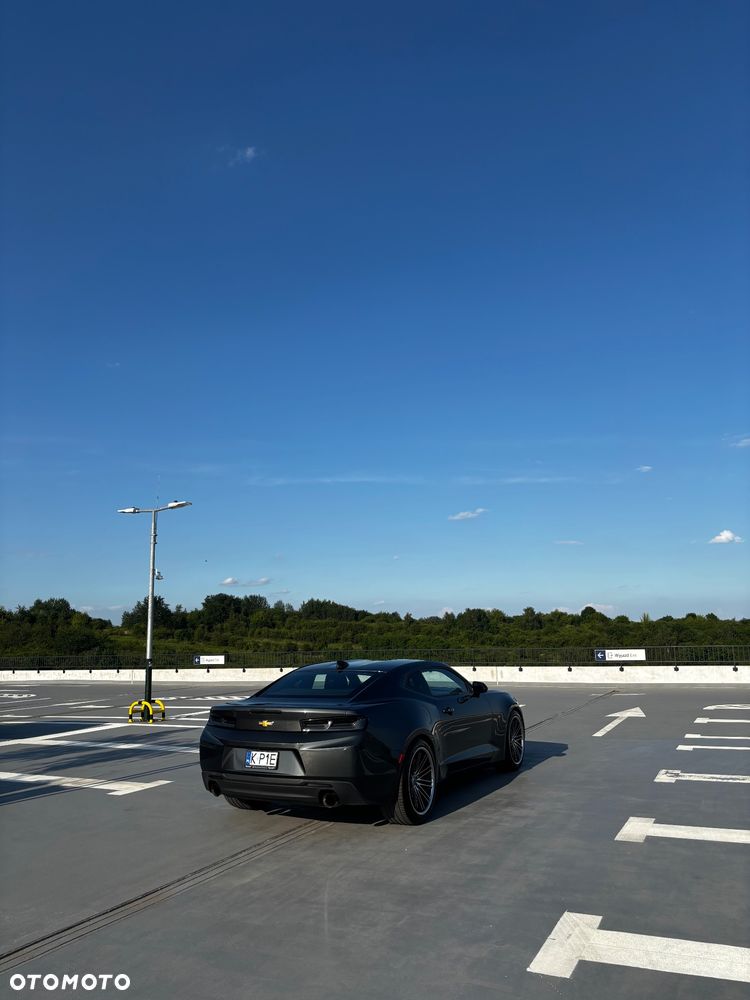 Chevrolet Camaro - 4