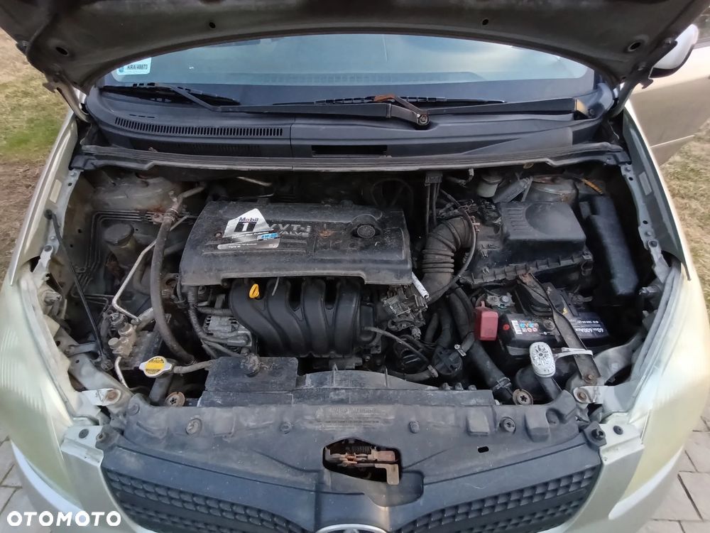 Toyota Corolla Verso - 15