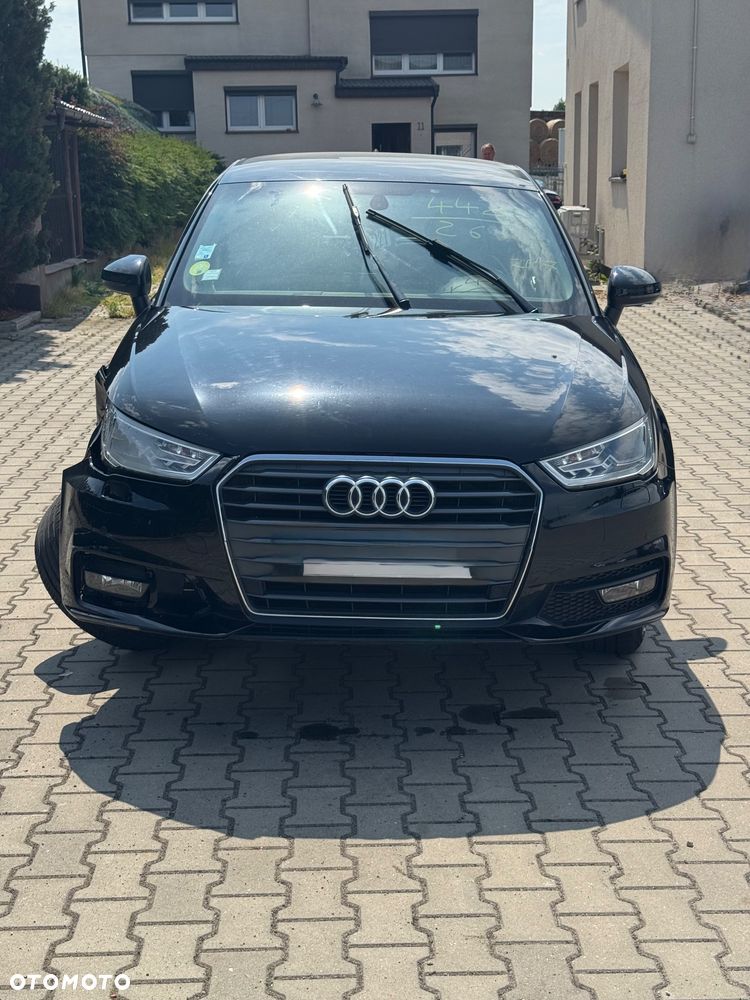 Audi A1 Sportback 1.6 TDI - 10