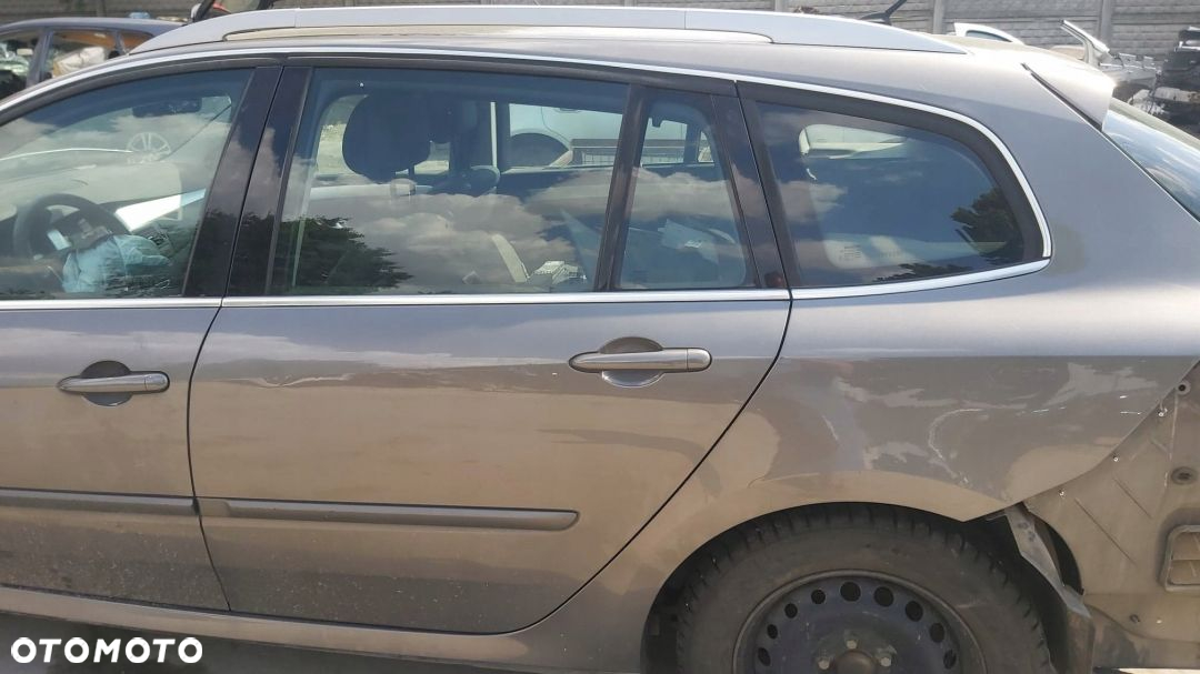 RENAULT LAGUNA III 2,0 DCI 150KM turbosprezarka - 7