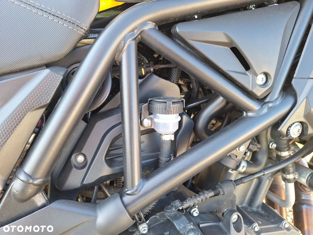 Benelli TRK 502X