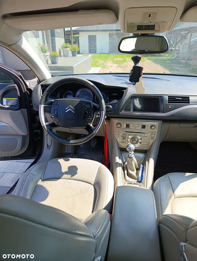 Citroën C5 2.0 HDi Exclusive - 16