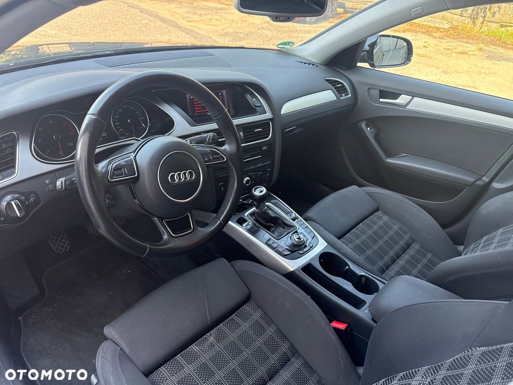 Audi A4 Avant - 9