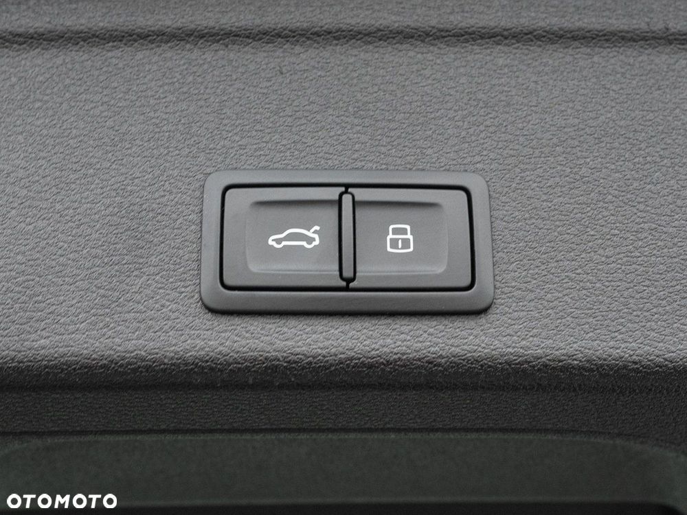 Audi A4 Avant 35 TFSI mHEV S tronic - 31