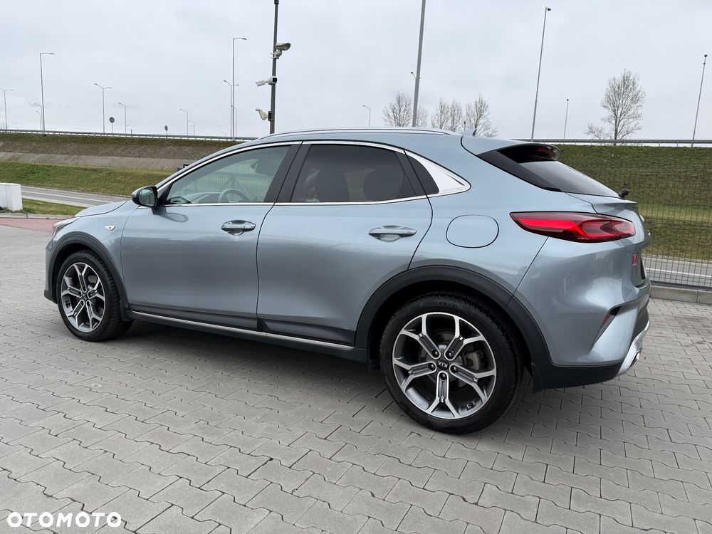 Kia XCeed 1.4 T-GDI M - 14