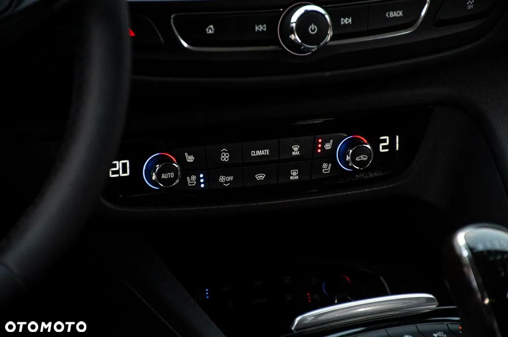 Opel Insignia 2.0 CDTI Ultimate S&S - 36