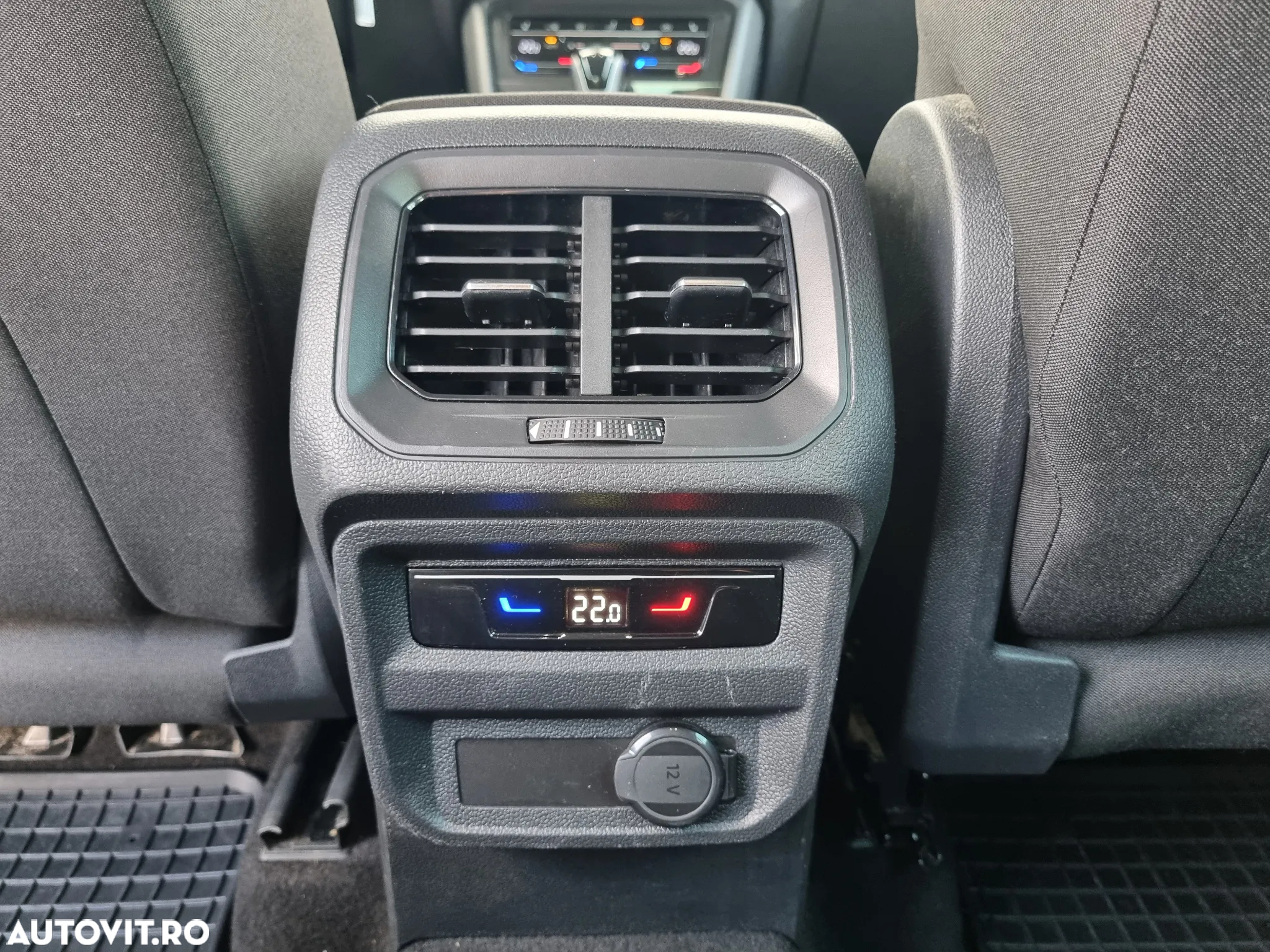 Volkswagen Tiguan 2.0 TDI SCR DSG Life - 36
