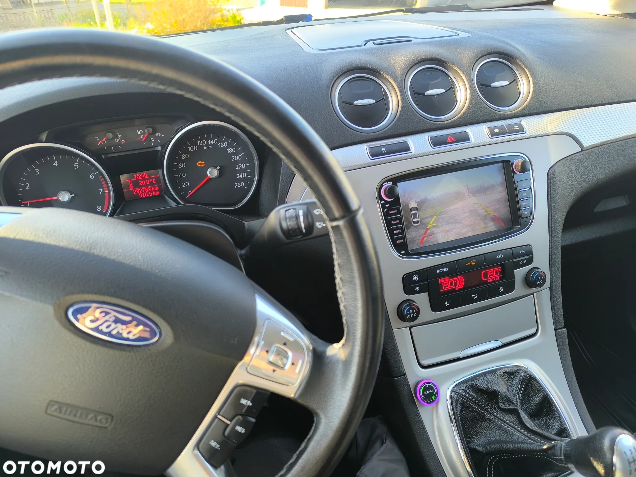 Ford S-Max - 9