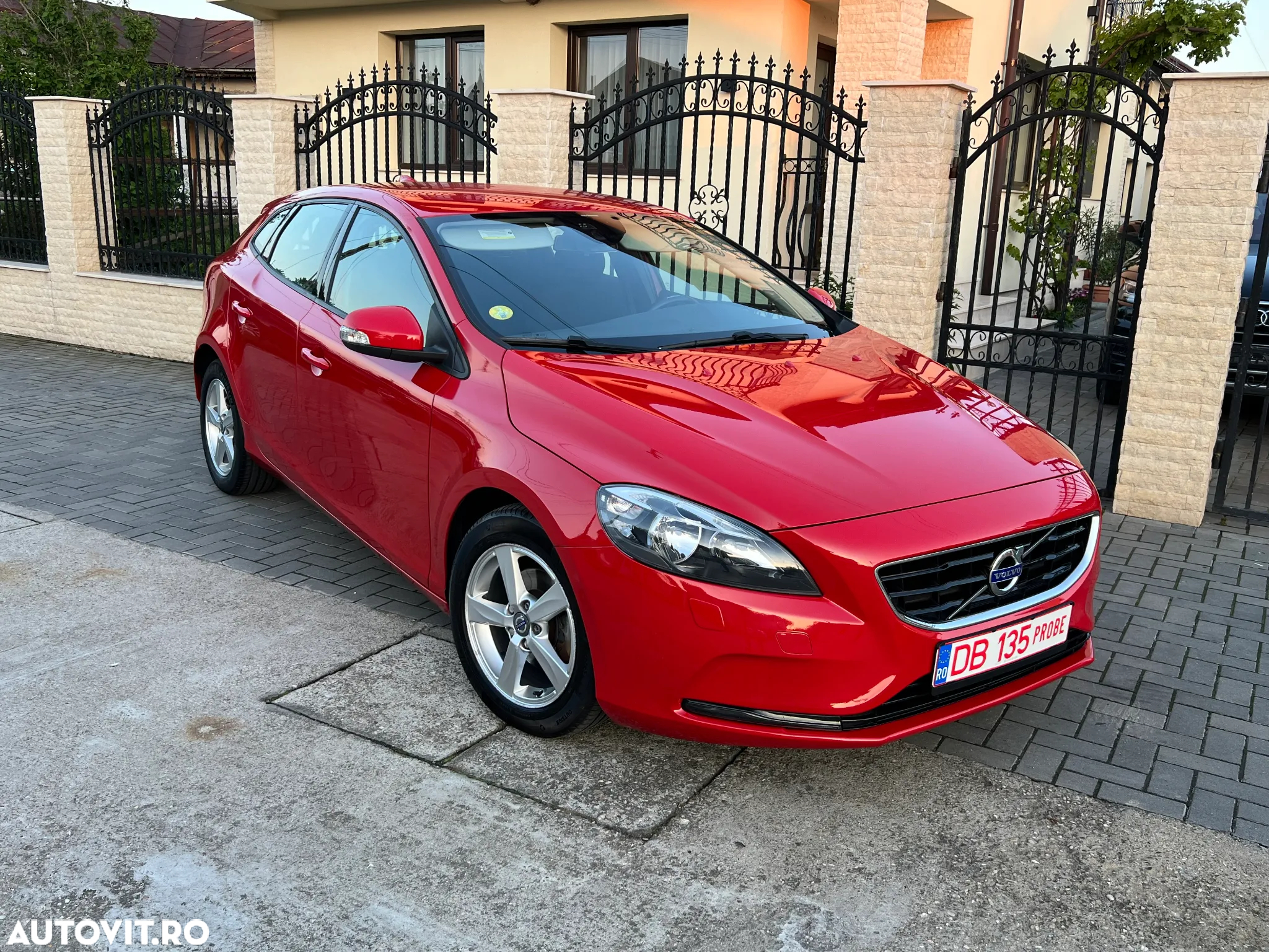 Volvo V40 D2 94g Kinetic - 16