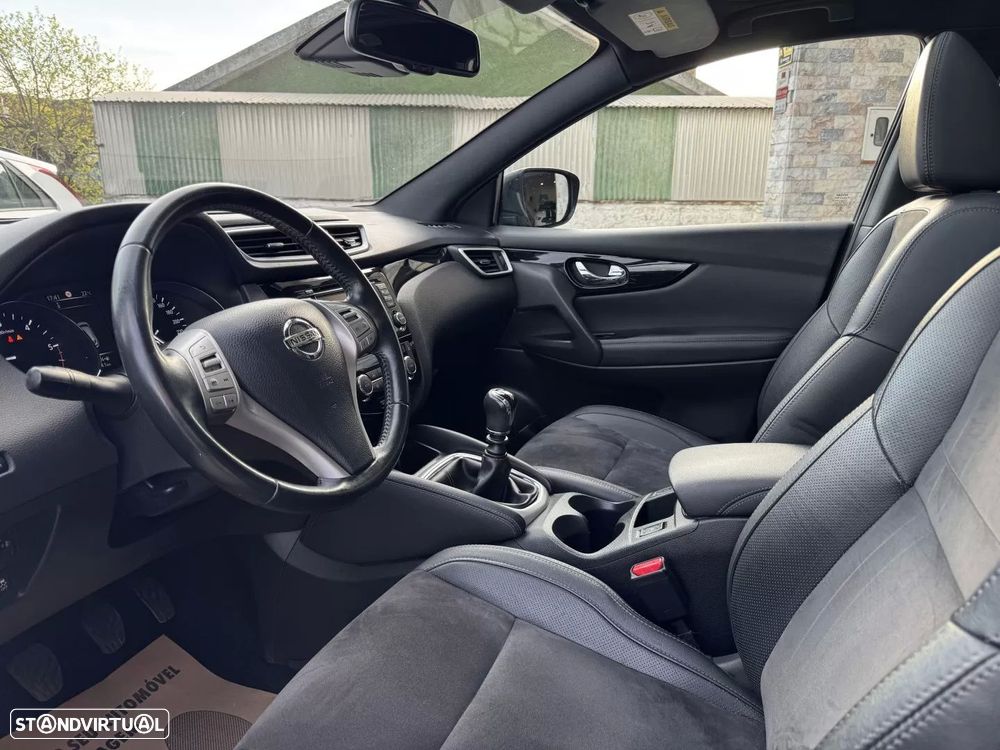 Nissan Qashqai 1.5 dCi N-Connecta - 14