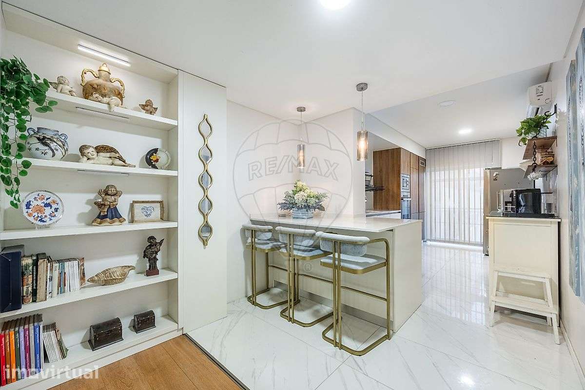 Apartamento T3 remodelado no centro da cidade de Braga! - Grande imagem: 3/31