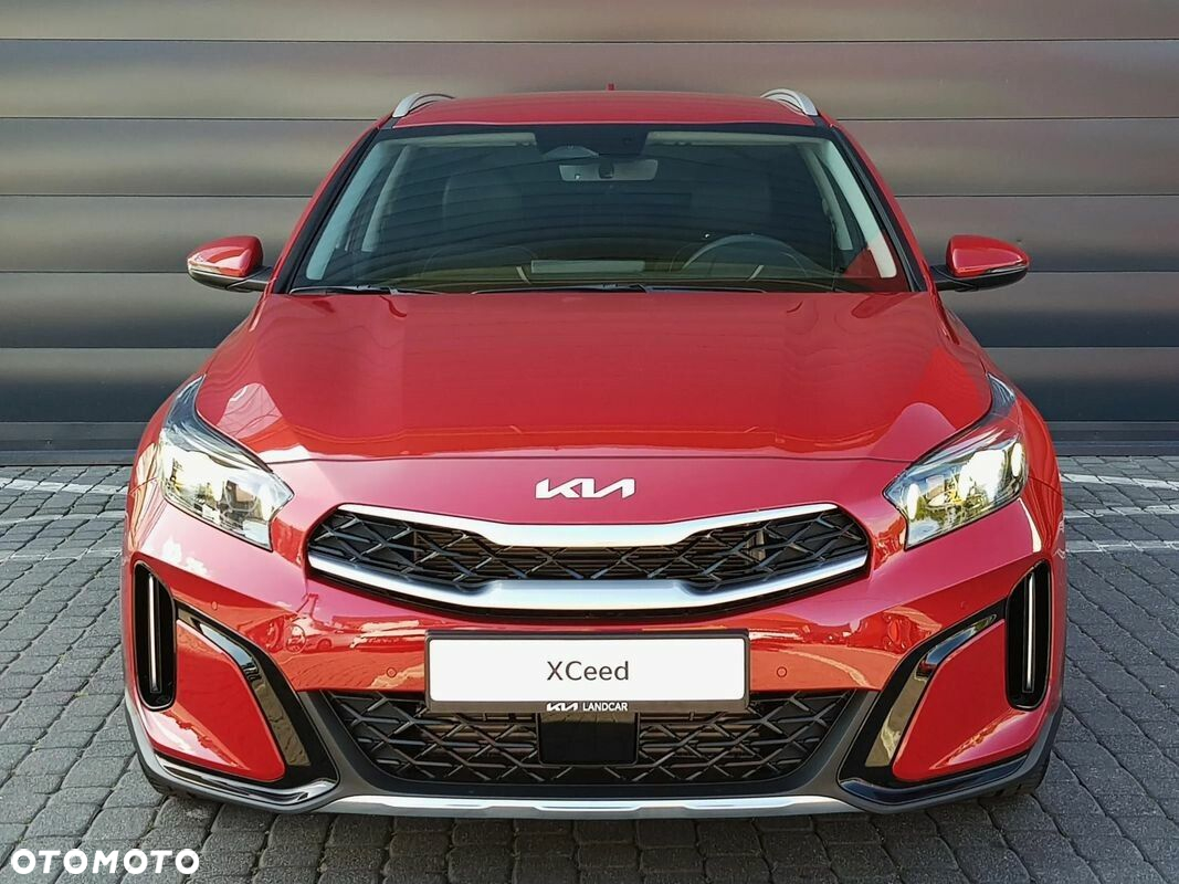 Kia XCeed 1.5 T-GDI Business Line DCT - 3