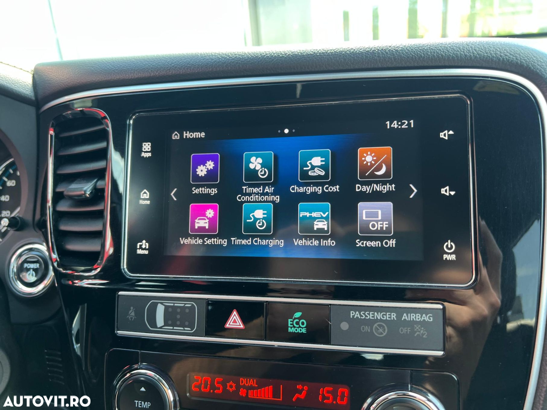 Mitsubishi Outlander - 13
