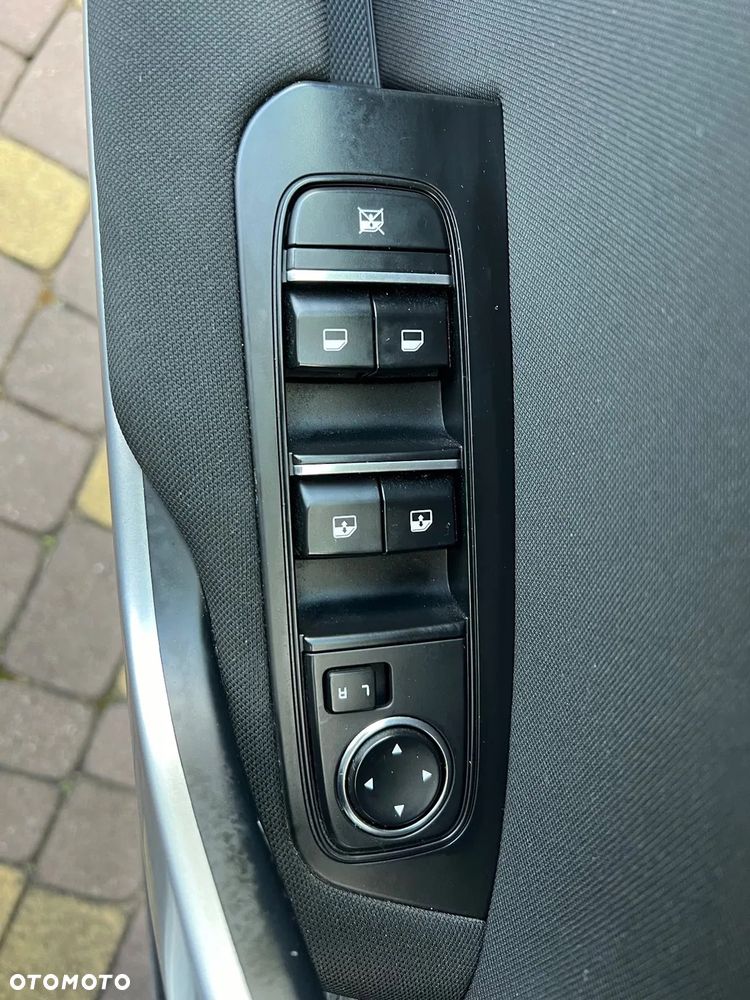 Kia Ceed 1.5 T-GDI Business Line - 18