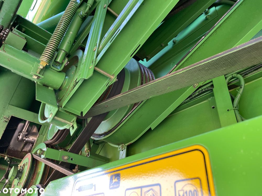 John Deere 2258 Hillmaster - 9