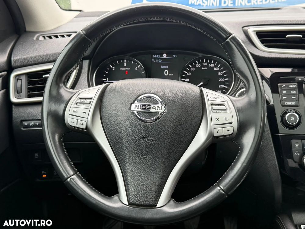 Nissan Qashqai 1.5 DCI TEKNA - 11
